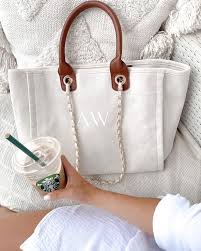 tote bag with chain